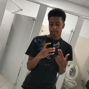 Meet your Posher, Mikye